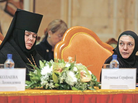 II Форум православных женщин, открывшийся в среду в ХХС, пообещает вернуть нам великое смирение