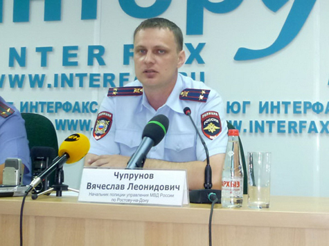 Начальник ростовской полиции Вячеслав Чупрунов погиб по плану крестных отцов, опубликованному две недели назад в «МК»: его мотоцикл могли загнать под «КамАЗ»

