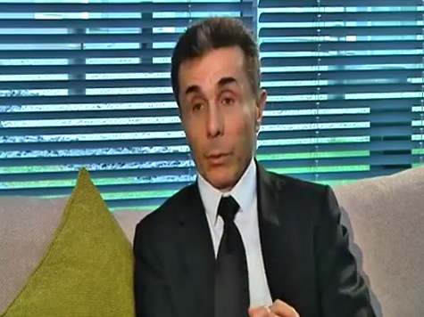 Главный оппонент Саакашвили не хочет быть французом 