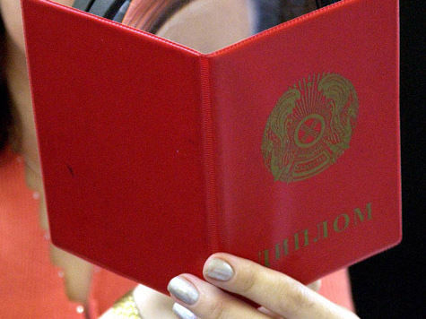 Срок обязательной работы по специальности предлагают сократить до года