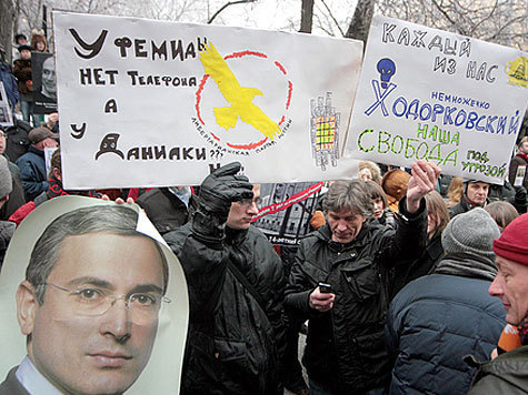 Судья по делу Ходорковского ссылается на показания ранее осужденных