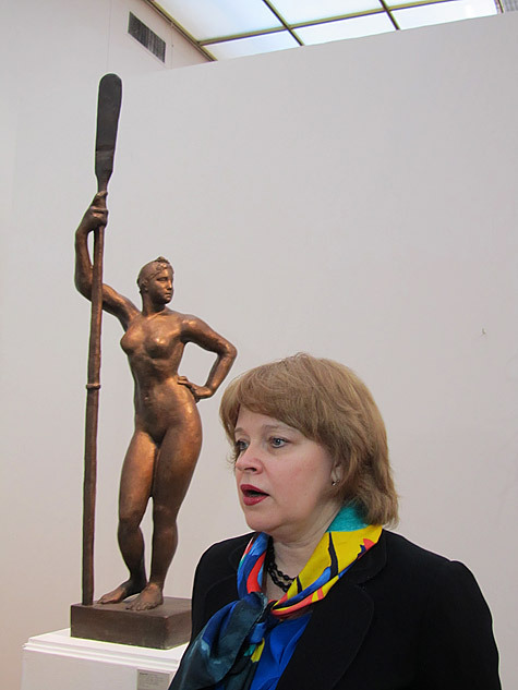 Скульптура “Девушка с веслом” — пожалуй, самая растиражированная советская спортсменка