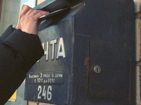 По мнению интернет-пользователей, варварская разгрузка посылок - "стиль работы" организации