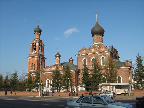 «МК» внимательно следит за тем, как развивается конфликт в московском храме в Тушино