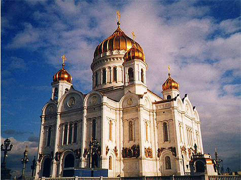 Застраховать главное культовое сооружение страны — храм Христа Спасителя — решили московские власти