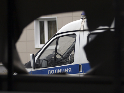 Обставить служебные кабинеты за счет коммерсантов попытались двое полицейских из ОМВД по району Северное Бутово