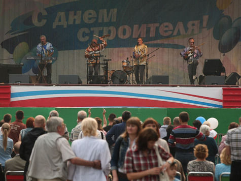В Екатеринбурге День строителя отмечали с небывалым размахом 