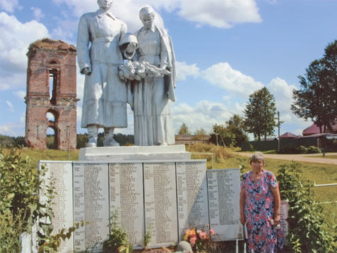 Пенсионерка из Фрязина взяла под опеку... памятник