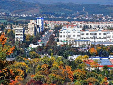 Строим, перестраиваем, кто во что горазд