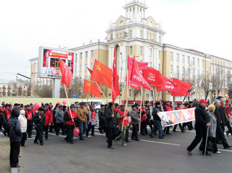 Коммунисты провели в Улан-Удэ митинг, посвященный Международному дню солидарности всех трудящихся