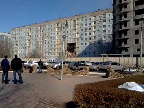 В Астрахани рухнул целый подъезд жилого дома