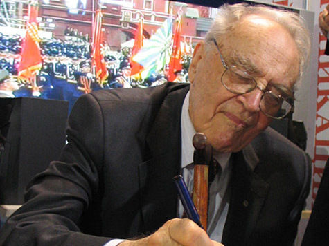 На 92-м году жизни скончался легендарный историк 