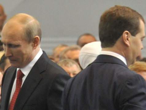 Владимир Путин и Дмитрий Медведев вошли в него тандемом