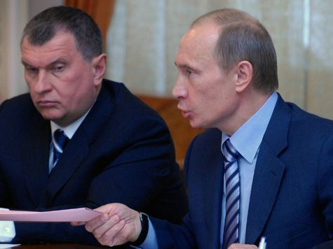 Пресс-секретарь Путина и эксперты объяснили «МК» странную историю вокруг двух комиссий по ТЭК