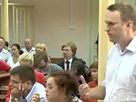 России нужно меньше Навальных, а больше Офицеровых

