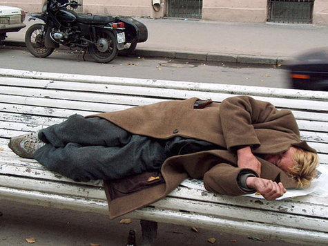 На сегодня на улицах столицы живут около 10-12 тысяч бездомных