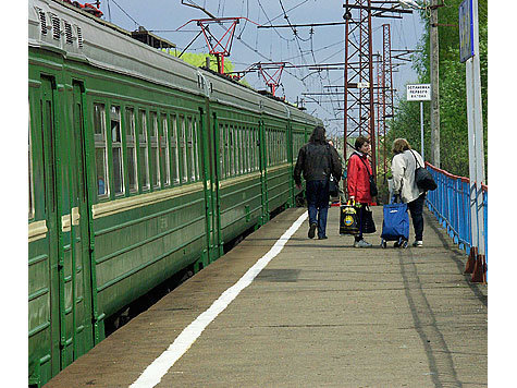 Способ контроля за безбилетниками в электричках, который недавно взяли на вооружение железнодорожники, признали незаконным сотрудники прокуратуры