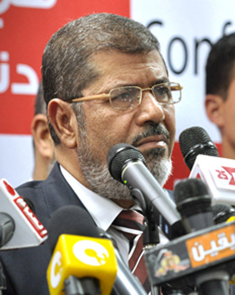 Президент Египта исламист Мурси просит у России денег, чтобы удержаться у власти