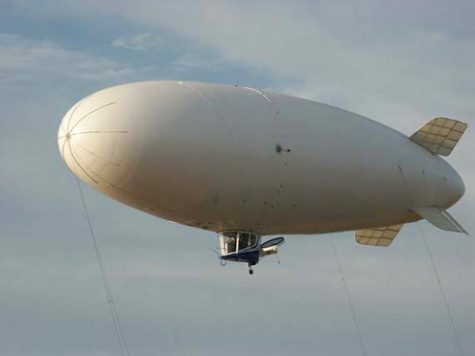 Огромный дирижабль — подарок ко Дню города детям — разыскивают в Москве и Подмосковье