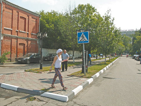 Как показал опрос «МК», им вообще все равно, где жить