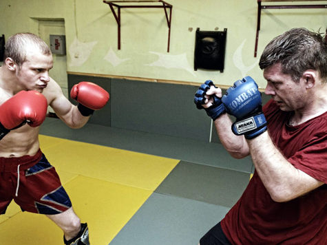 Рядовые петербуржцы записываются в боксерские клубы, чтобы биться за справедливость