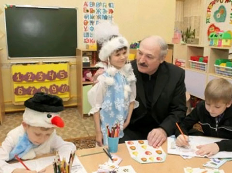 Сирота обозвала президента Белоруссии