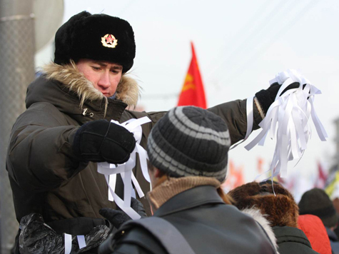 Корреспондент "МК" побывала на протестном митинге в северной столице