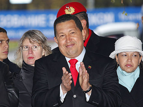 Москвичей вынудили два часа стоять в пробке из-за визита президента Венесуэлы Чавеса