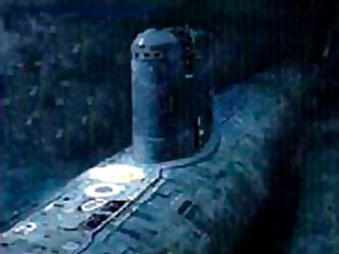 Со дна Цемесской бухты в Новороссийске подняли затонувшую подводную лодку