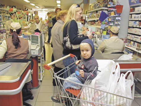 «МК» проверил на прочность пакеты в московских супермаркетах
