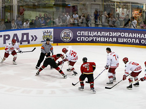 В пятницу в Ярославле состоится торжественный матч, посвященный 40-летию Суперсерии 
