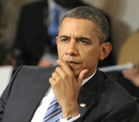 Барак Обама посетил место трагедии в Авроре
