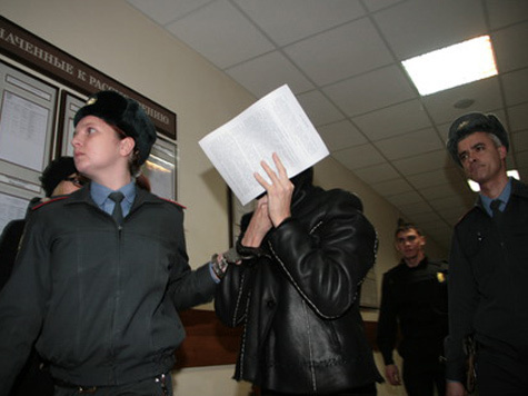 А к самой женщине врачи пока не пускают следователей