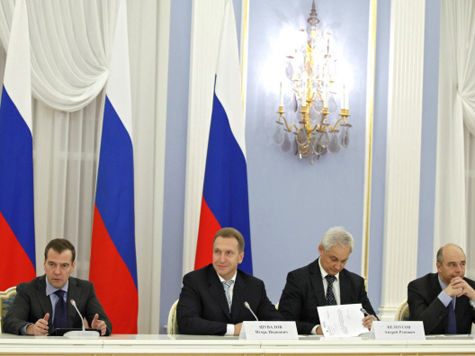 Медведев вернулся к идее сделать из столицы мировой финансовый центр