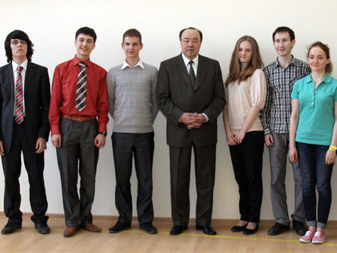 Студентам МГУ, победителям олимпиады «Покори Воробьевы горы», пора создавать башкирскую диаспору