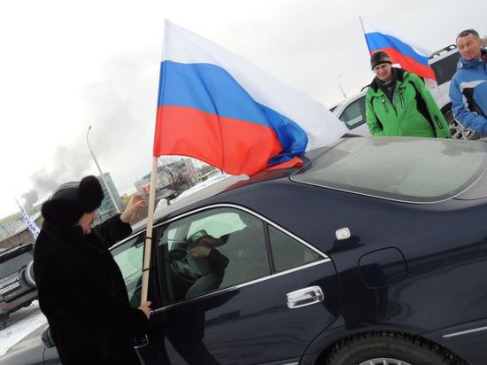 Хабаровчане поддержали Украину и Крым автопробегом до Бычихи