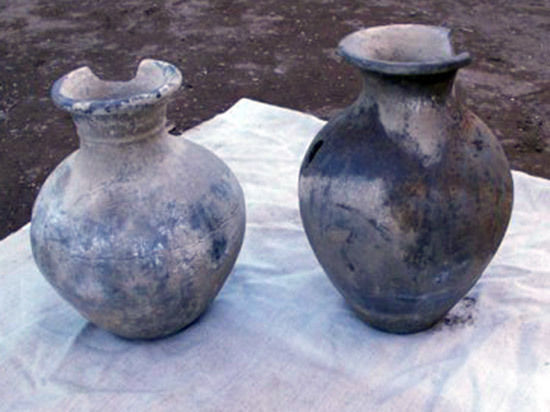 В местности Хара-Усун недалеко от села Дырестуй Джидинского района Бурятии обнаружено древнее гуннское захоронение