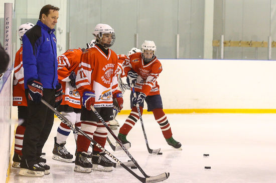Петерис Скудра провел мастер-класс для юных хоккеистов