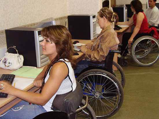 Что предлагает инвалидам государство и, в частности, краевые органы власти