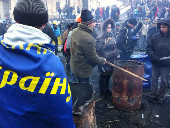 Оттава заявила, что может ввести и другие меры против официального Киева