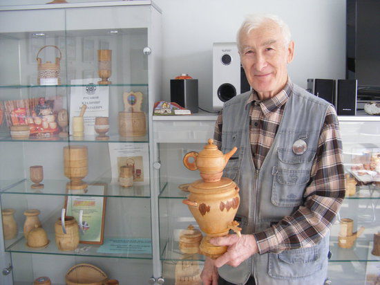 Удивительные деревянные изделия представлены на выставке в Вологде