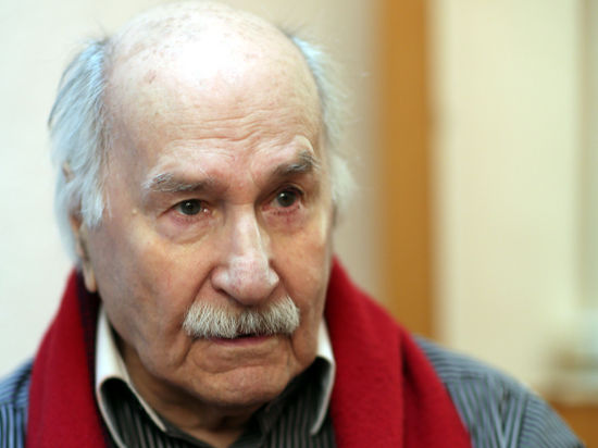 Владимир Зельдин в 99 лет играет в спектаклях, поет и так же любопытен, как в детстве