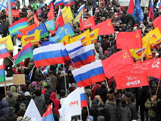 Митинг в защиту жителей Крыма в Петрозаводске ничем не отличался от митингов в других регионах страны