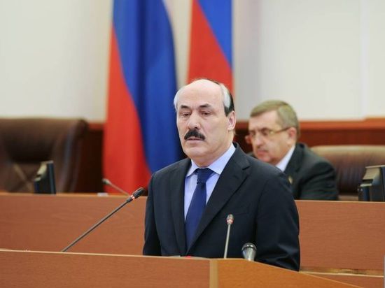 15 января состоялось ежегодное Послание главы Дагестана Рамазана Абдулатипова Народному собранию РД.