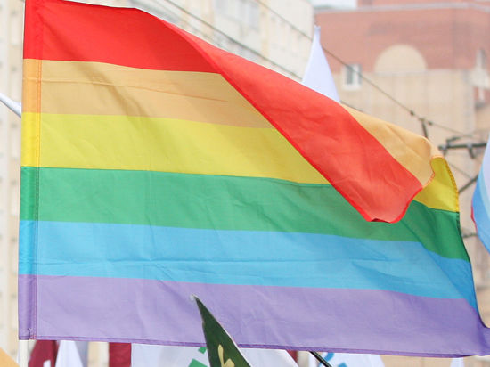 Религиозным бизнесменам хотят дать право на отказ обслуживать геев и лесбиянок