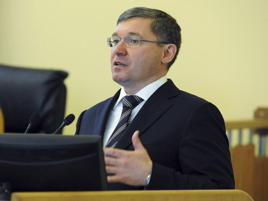 Губернатор Тюменской области Владимир Якушев выступил перед областным парламентом с отчетом о результатах деятельности регионального правительства в 2013 году.
