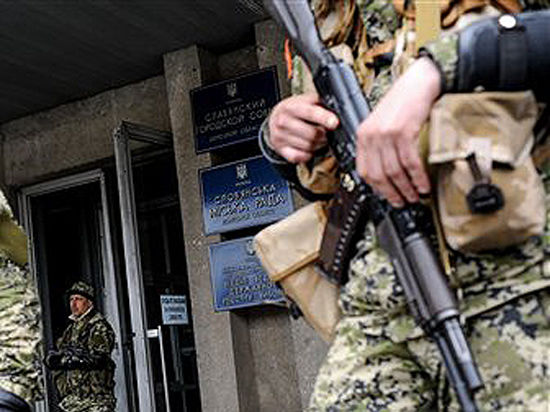 Сегодня украинская армия начала штурм ранее захваченных сепаратистами-"федералистами" городов на востоке Украины