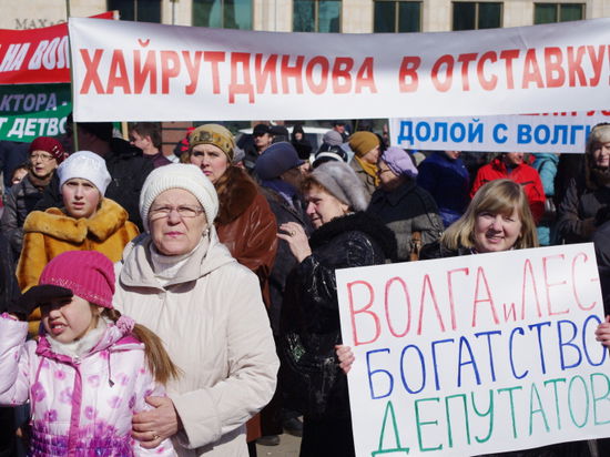 Участники акции протеста в Казани сравнили местных чиновников с Госдепом США и попросили помощи Путина с Миннихановым