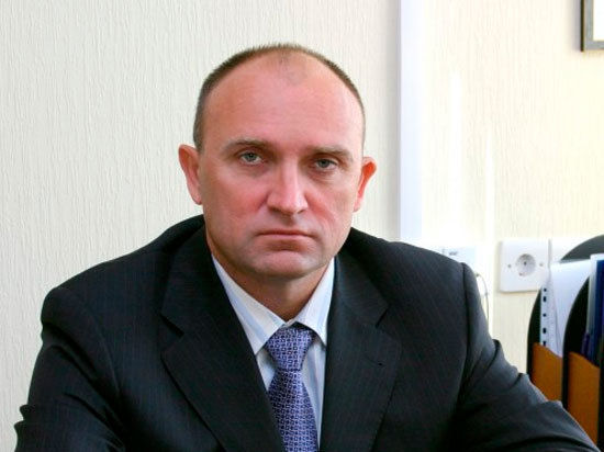 Сегодня, 17 января, временно исполняющий обязанности губернатора Челябинской области Борис Дубровский подписал ряд постановлений, касающихся кадровых вопросов. 