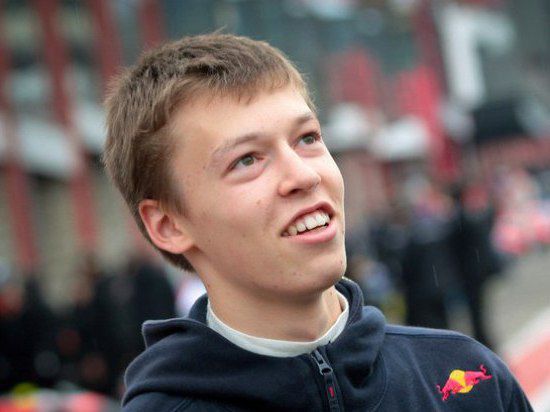 Самый молодой пилот в истории Формулы-1 из России рассказал о дебютной гонке